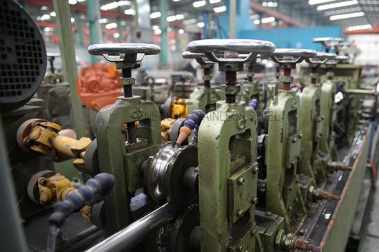 304不銹鋼裝飾管在加工時如何應(yīng)對各種問題？